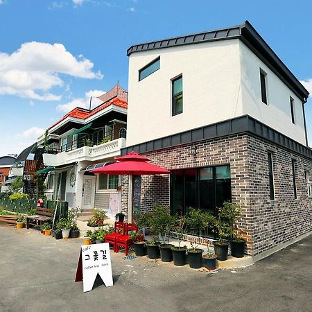 The Flower Road Guesthouse Suncheon Zewnętrze zdjęcie